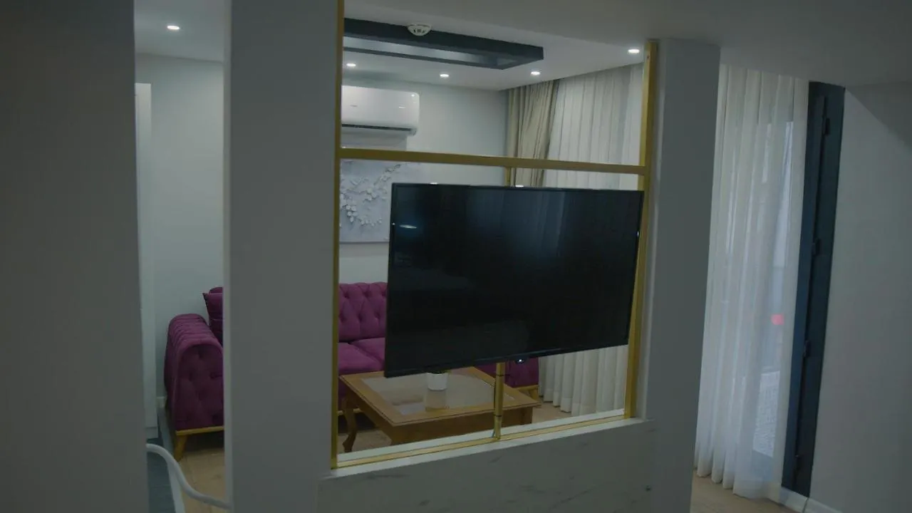 Mira Hotel Boutique İzmir 0*,